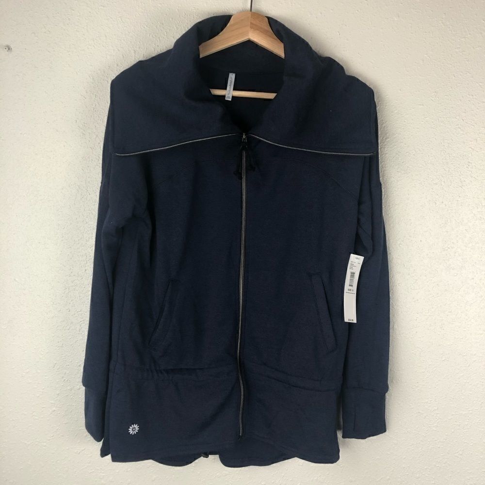 NWT Passports Caped Zipper Sweatshirt Size S